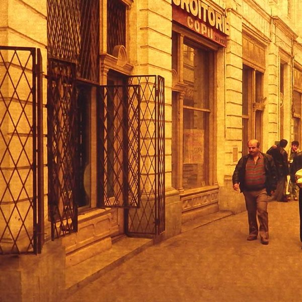 Bucarest, 1990, passage Macca-Villacrosse