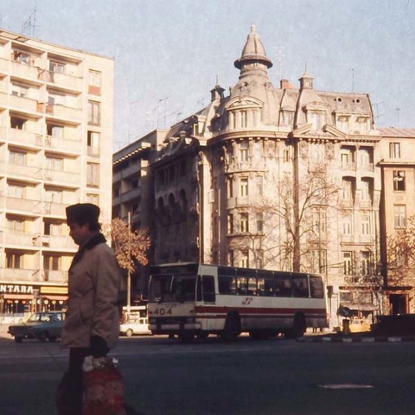 Bucureşti #8,  Piaţa Kogălniceanu